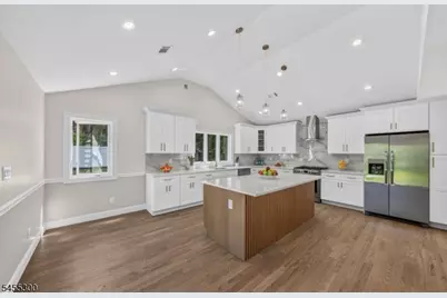 74 Chatham Ter, Clifton, NJ 07013 - Photo 12