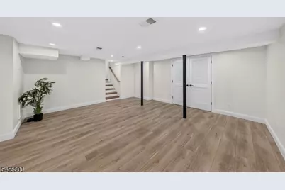 74 Chatham Ter, Clifton, NJ 07013 - Photo 34