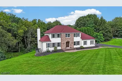1114 Van Arsdale Dr, Branchburg Township, NJ 08853 - Photo 2
