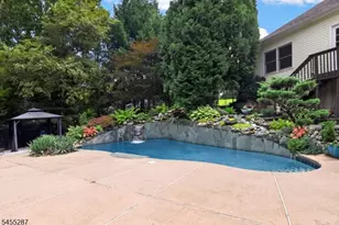 1114 Van Arsdale Dr, Branchburg Township, NJ 08853 - Photo 8