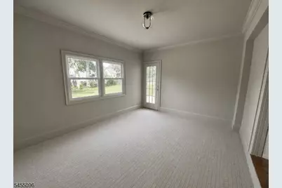 135 Washington Ave, West Caldwell, NJ 07006 - Photo 8