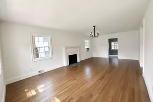 135 Washington Ave, West Caldwell, NJ 07006 - Photo 4