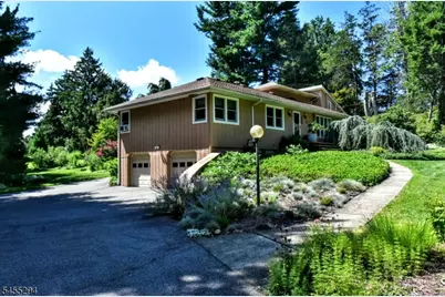 285 Sunset Rd, Pequannock Township, NJ 07444 - Photo 14