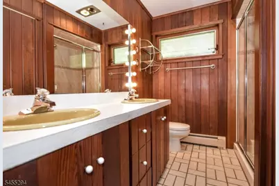 285 Sunset Rd, Pequannock Township, NJ 07444 - Photo 36
