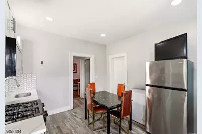 27 Lindsley Pl, East Orange, NJ 07018 - Photo 22