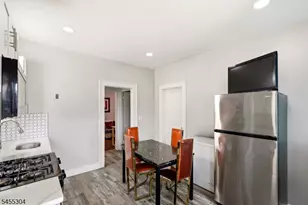 27 Lindsley Pl, East Orange, NJ 07018 - Photo 22
