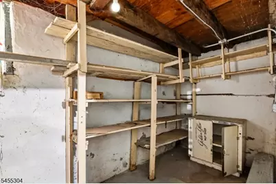 27 Lindsley Pl, East Orange, NJ 07018 - Photo 30