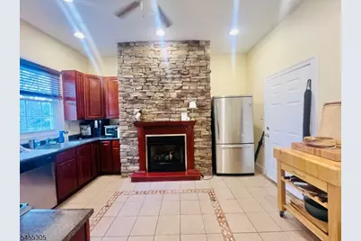47 Ridgedale Ave #3, Morristown, NJ 07960 - Photo 2