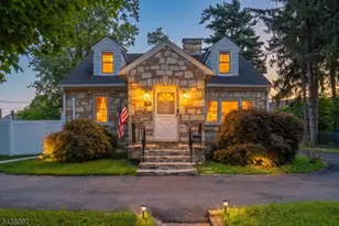 136 Glendale Dr, Ewing Township, NJ 08618 - Photo 1