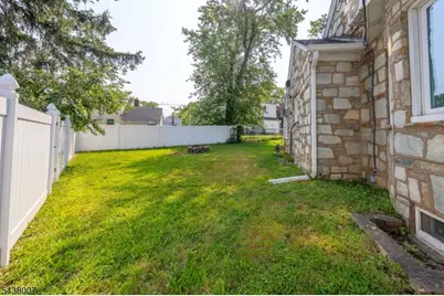 136 Glendale Dr, Ewing Township, NJ 08618 - Photo 30