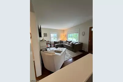 837 Circle, Franklin Lakes, NJ 07417 - Photo 2
