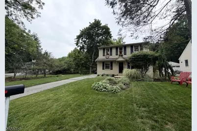 837 Circle, Franklin Lakes, NJ 07417 - Photo 18