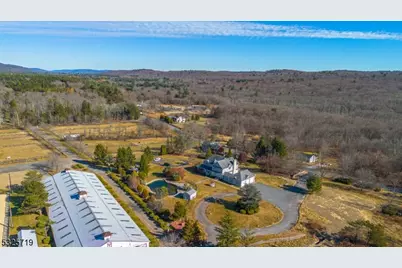 367 Union Valley Rd, West Milford, NJ 07435 - Photo 4