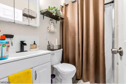 30 N 7th St, Newark, NJ 07107 - Photo 16