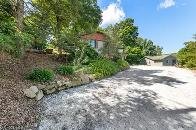 4 Glen Rd, Vernon, NJ 07422 - Photo 32