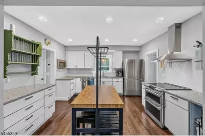 46 Greenwood Ave, Madison, NJ 07940 - Photo 6