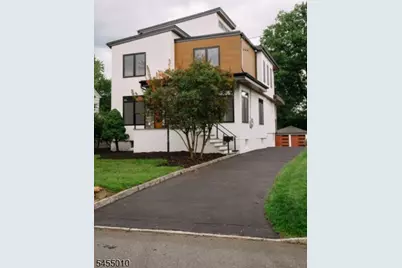 34 Amelia Ave, Livingston, NJ 07039 - Photo 2