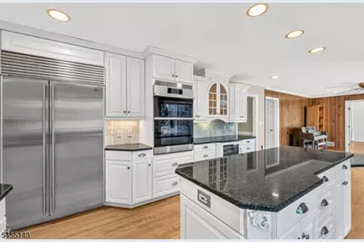 6 Heather Hill Way, Mendham, NJ 07945 - Photo 16