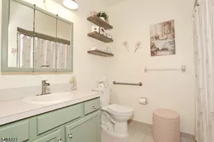 2 Richmond Roadsuite, West Milford, NJ 07480 - Photo 14