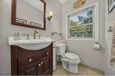 28 Leary Ave, Bloomingdale, NJ 07403 - Photo 22