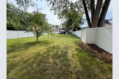 413 Pine St, Roselle, NJ 07203 - Photo 40