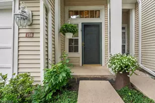 416 Homestead Ct, Lopatcong Township, NJ 08886 - Photo 2
