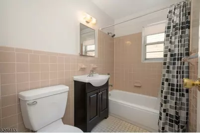80 E Main St #6, Mendham, NJ 07945 - Photo 10