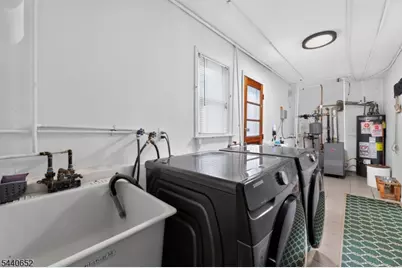 20 Arnold Dr, Parsippany, NJ 07054 - Photo 24