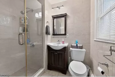 20 Arnold Dr, Parsippany, NJ 07054 - Photo 12