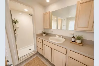 676 Bloomfield Ave #2, Bloomfield, NJ 07003 - Photo 14
