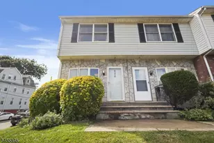 626 Chancellor Ave, Irvington, NJ 07111 - Photo 2