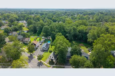 1871 W 4th St, Piscataway Township, NJ 08854 - Photo 28