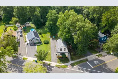 1871 W 4th St, Piscataway Township, NJ 08854 - Photo 30