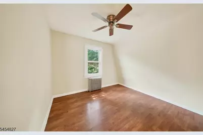 1871 W 4th St, Piscataway Township, NJ 08854 - Photo 16