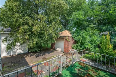 385 E 41st St, Paterson, NJ 07504 - Photo 24