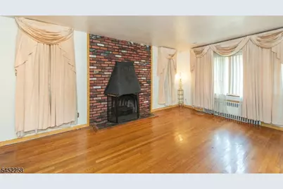 385 E 41st St, Paterson, NJ 07504 - Photo 4