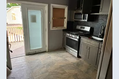 145 Ward St, Orange, NJ 07050 - Photo 6