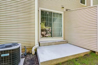 17 Rushmore Ln, Allamuchy Township, NJ 07840 - Photo 28