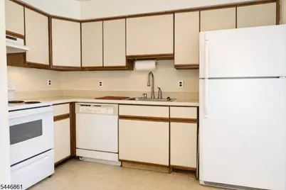 3013 Revere Ct #3013, Hillsborough Township, NJ 08844 - Photo 8