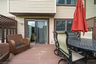 35 Chelsea Cir, Raritan Township, NJ 08822 - Photo 26