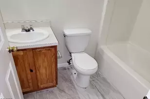 26 Cambridge St, East Orange, NJ 07018 - Photo 4