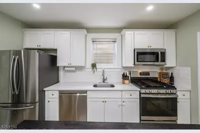304 Myrtle Ave, Garwood, NJ 07027 - Photo 10