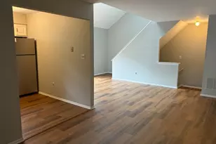 806 Yorkshire Dr, Raritan Township, NJ 08822 - Photo 6