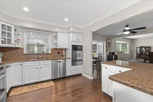 1137 Concord Dr, Bridgewater, NJ 08807 - Photo 10