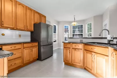 10 Sutton Ct, Bridgewater, NJ 08807 - Photo 20