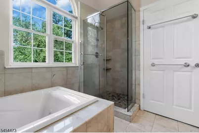 10 Sutton Ct, Bridgewater, NJ 08807 - Photo 32