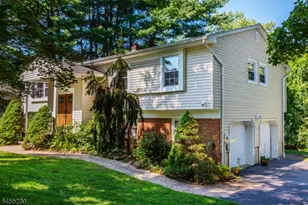14 Winding Way, Parsippany, NJ 07054 - Photo 2