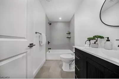 16 Norman Ave, Clifton, NJ 07013 - Photo 24