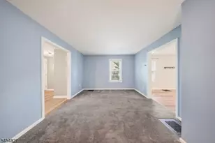 926 N Washington Ave, Green Brook Township, NJ 08812 - Photo 10