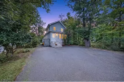 926 N Washington Ave, Green Brook Township, NJ 08812 - Photo 6